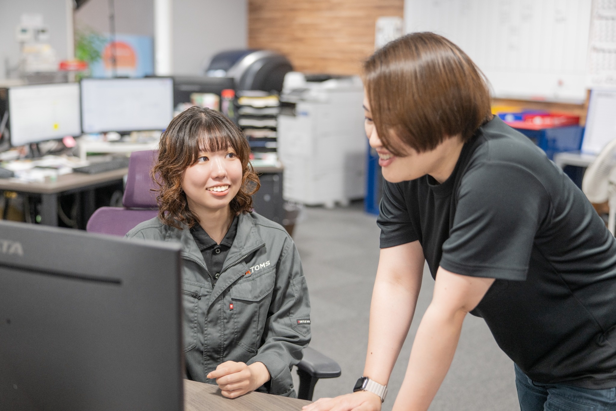 株式会社エフエイ・トムス