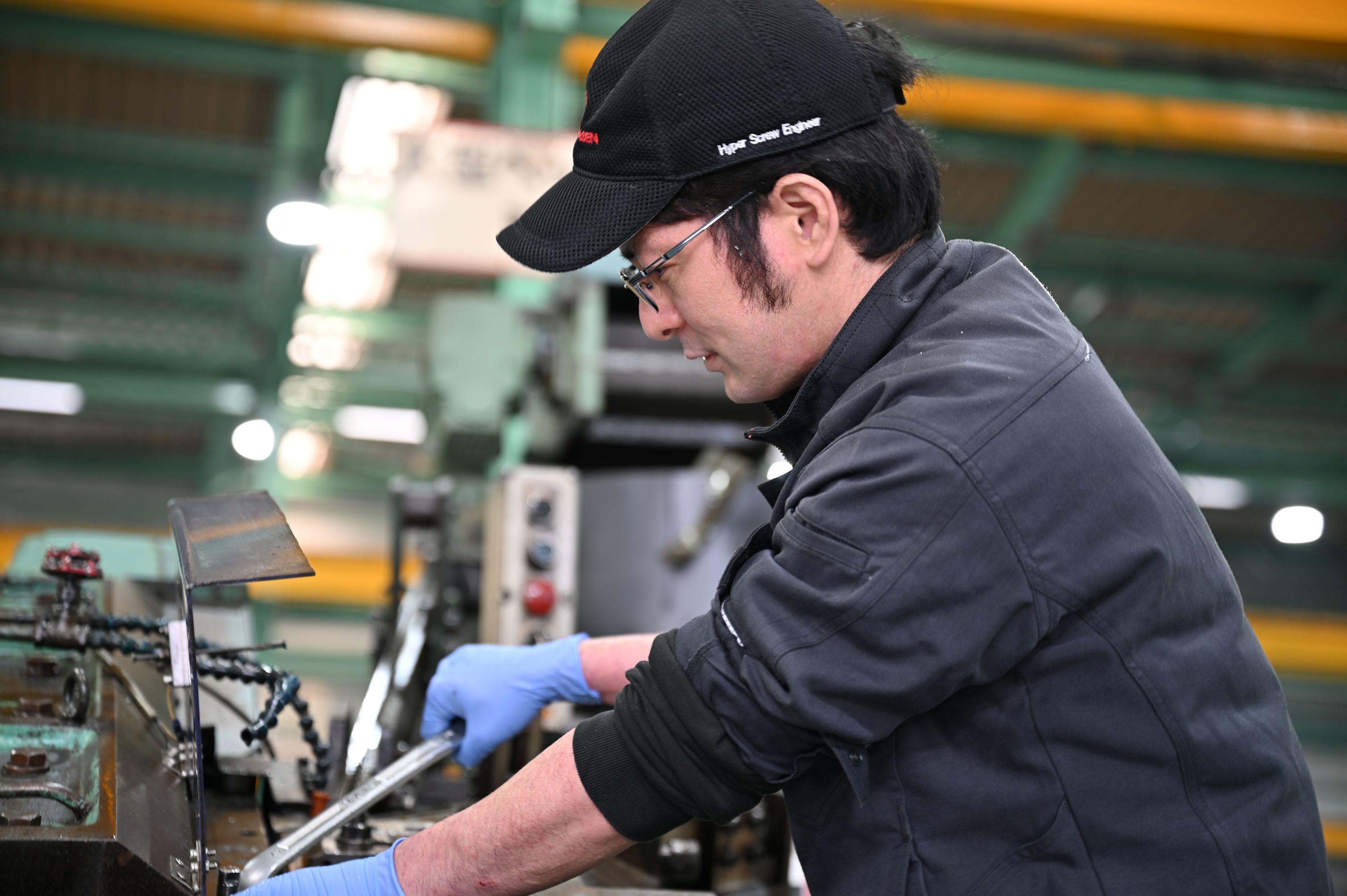 興津螺旋株式会社