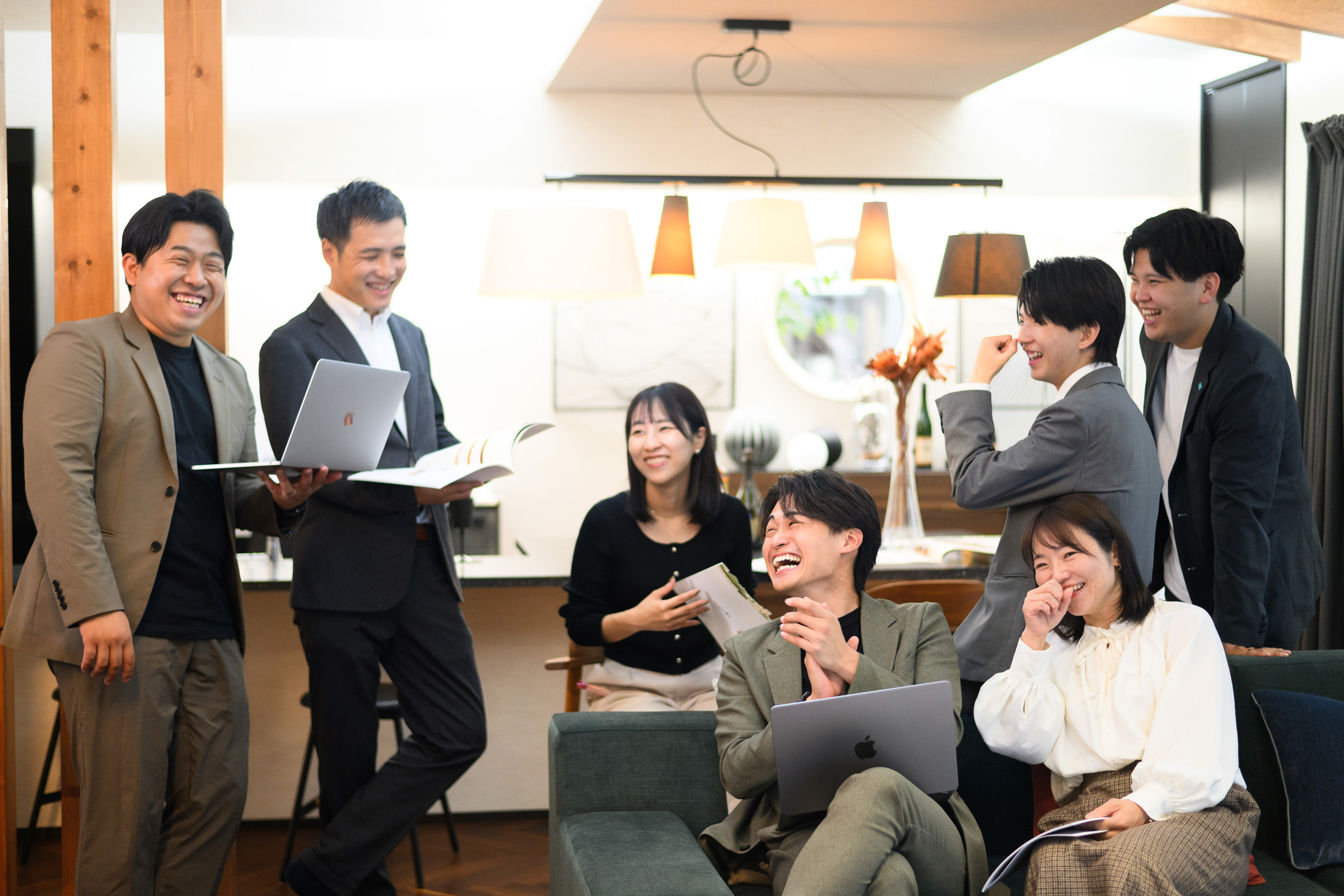 株式会社Standard