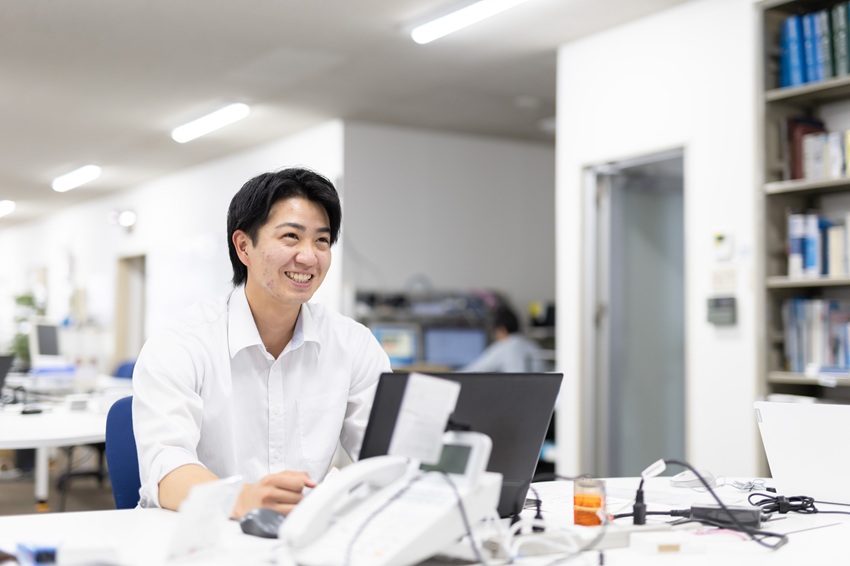 【日程随時受付／1Day営業同行】静岡のモノづくりを支える！技術商社の「ありのままの日常」密着体験